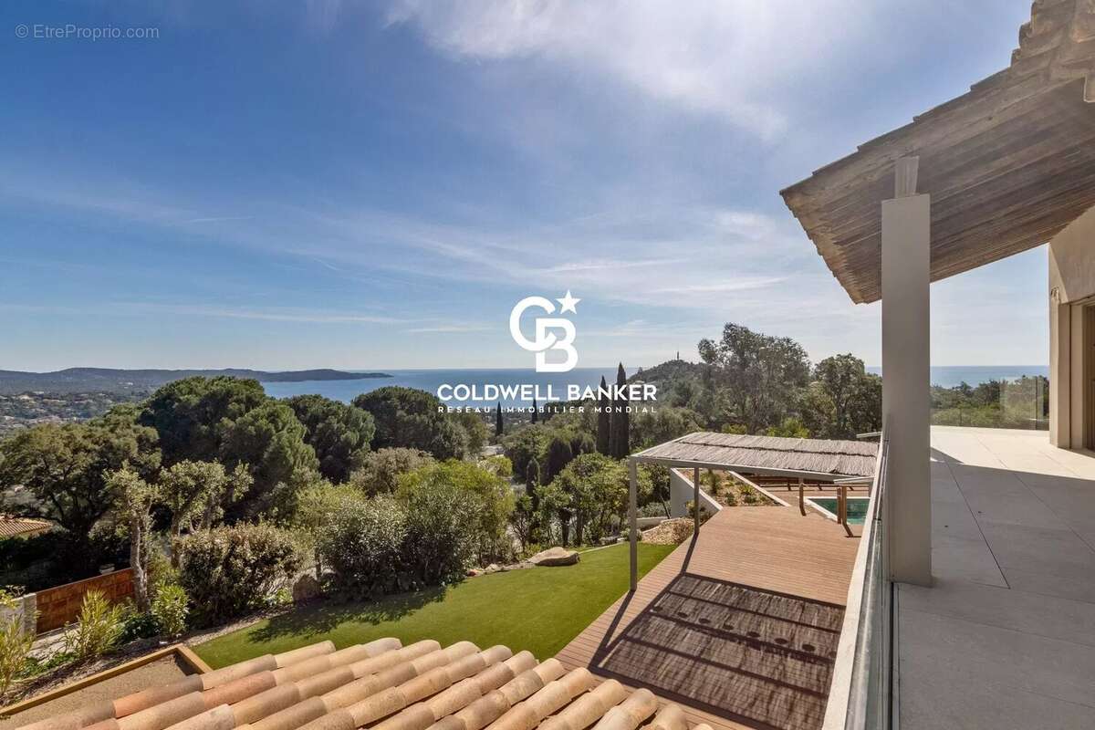 Maison à CAVALAIRE-SUR-MER