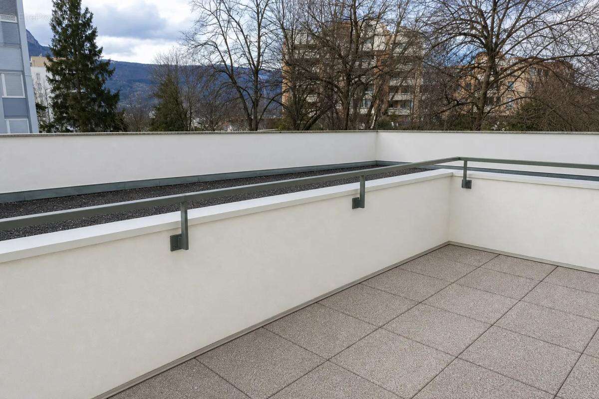Appartement avec terrasse – 77 m² à Échirolles - photo 9