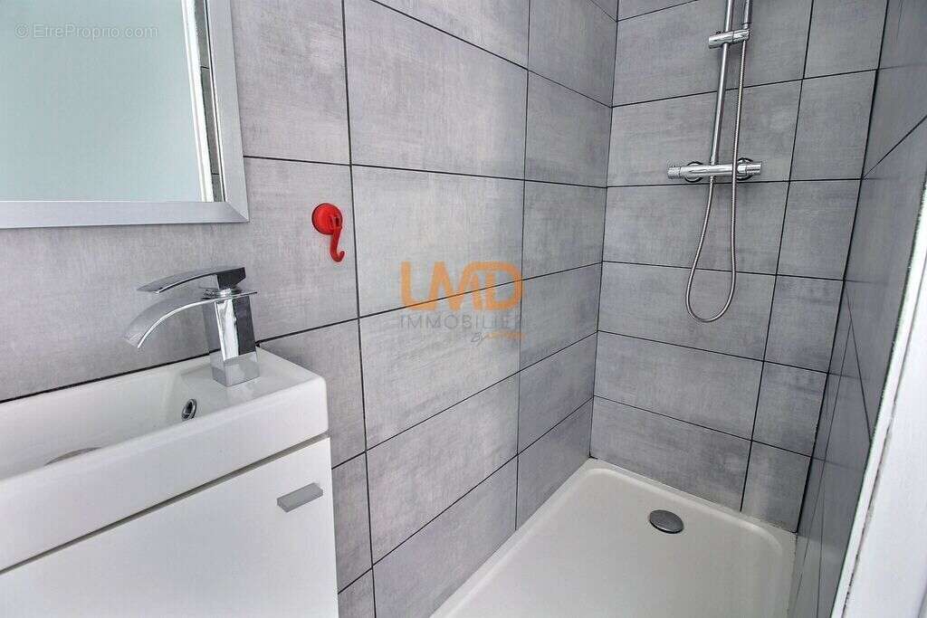 Maison à SAINT-JEAN-D&#039;ANGELY