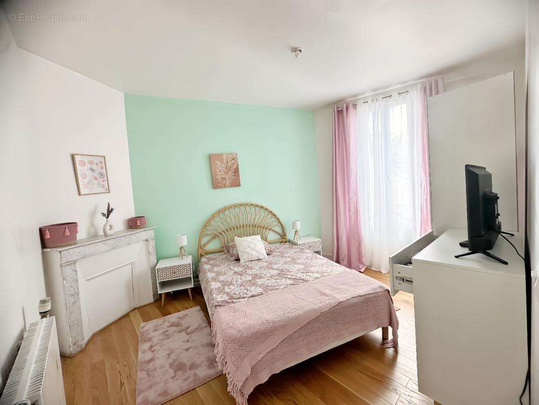 Maison à VILLETANEUSE