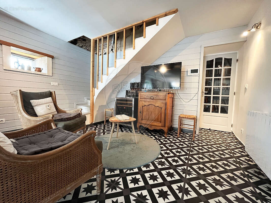 Maison à SAINT-GERMAIN-DU-SEUDRE