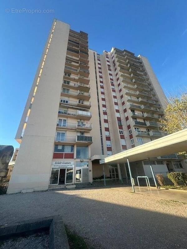 Photo 1 - Appartement à CHENOVE