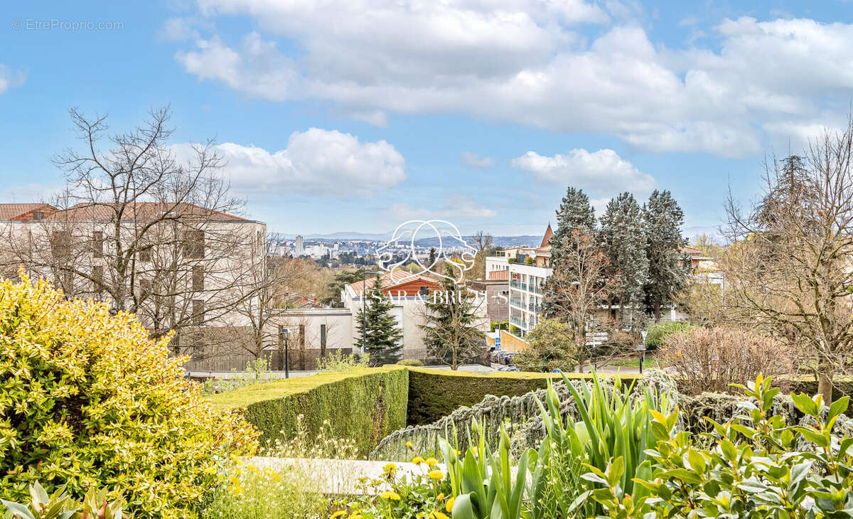 Appartement à SAINT-DIDIER-AU-MONT-D'OR
