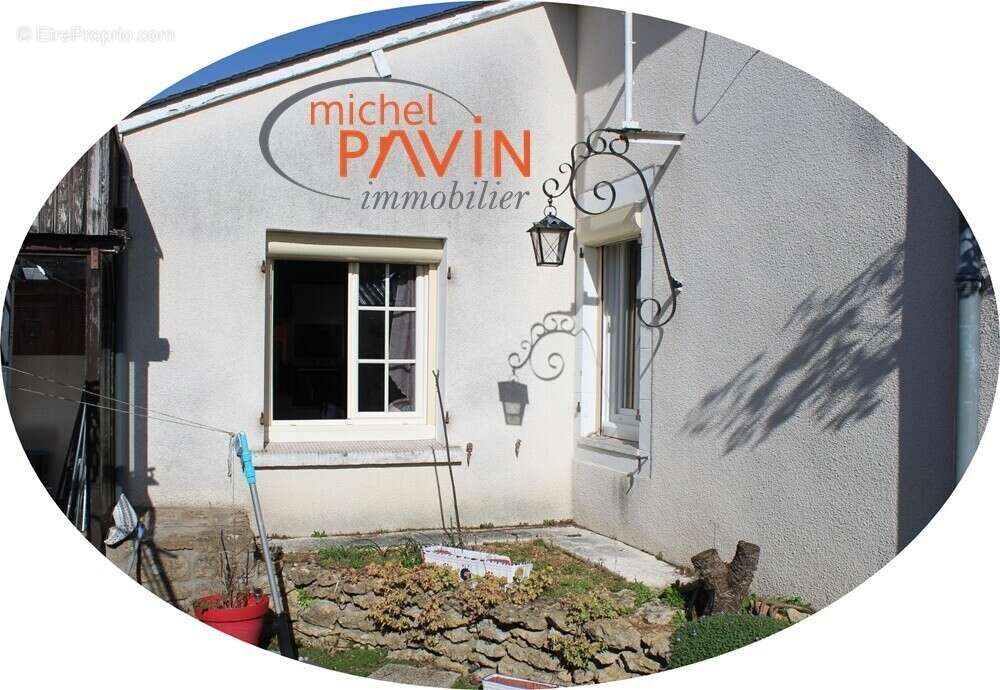 Maison à LA GUERCHE-SUR-L'AUBOIS