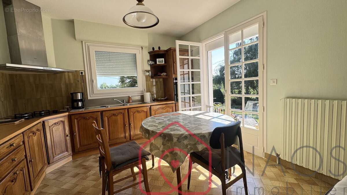 Maison à LES FORGES