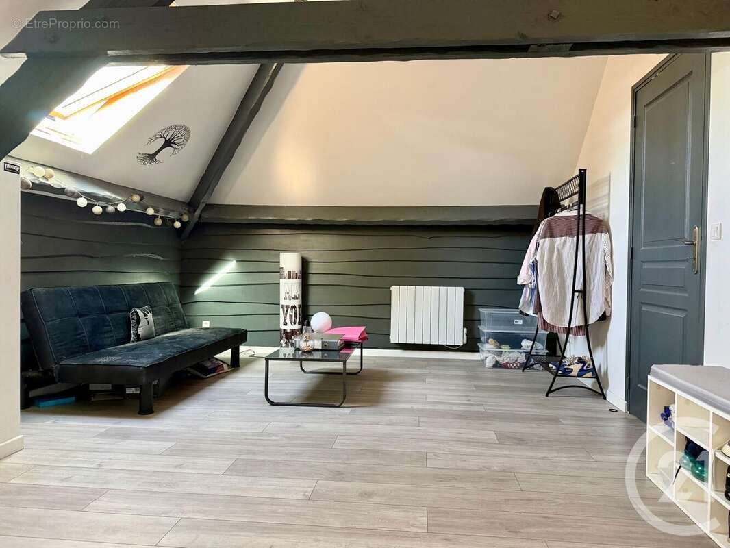 Maison à IVRY-LA-BATAILLE