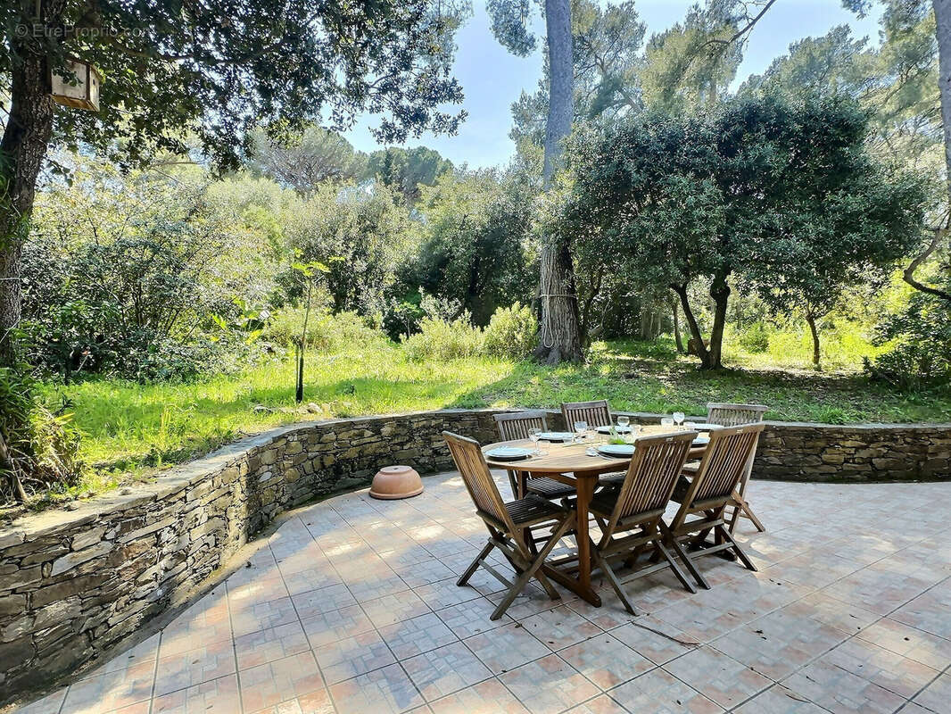 Maison Presqu'île de Giens - Village et plage à pied - photo 2
