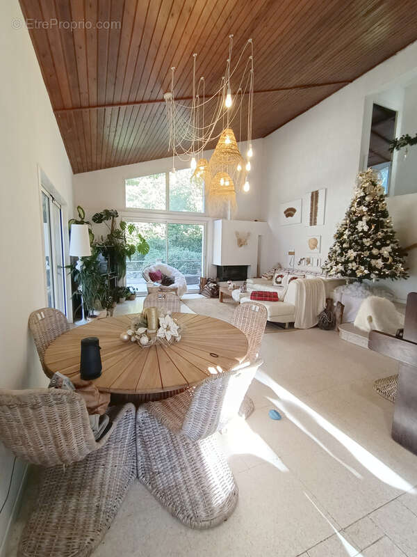 Maison à PEYMEINADE