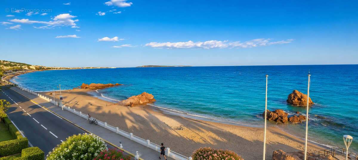 Exclusivite - magnifique studio vue mer a couper le souffle - chateau de la mer - acces prive a la plage front de mer - photo 10