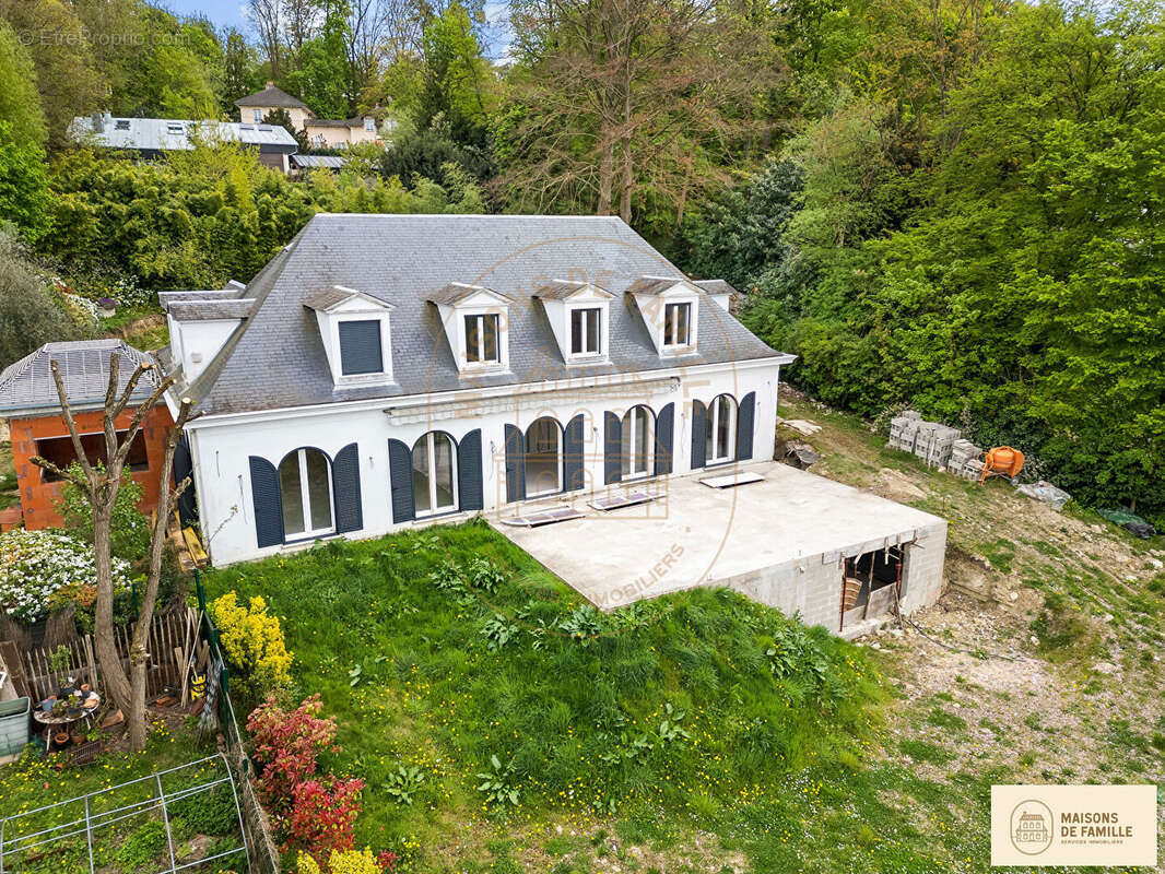 Maison à BOUGIVAL