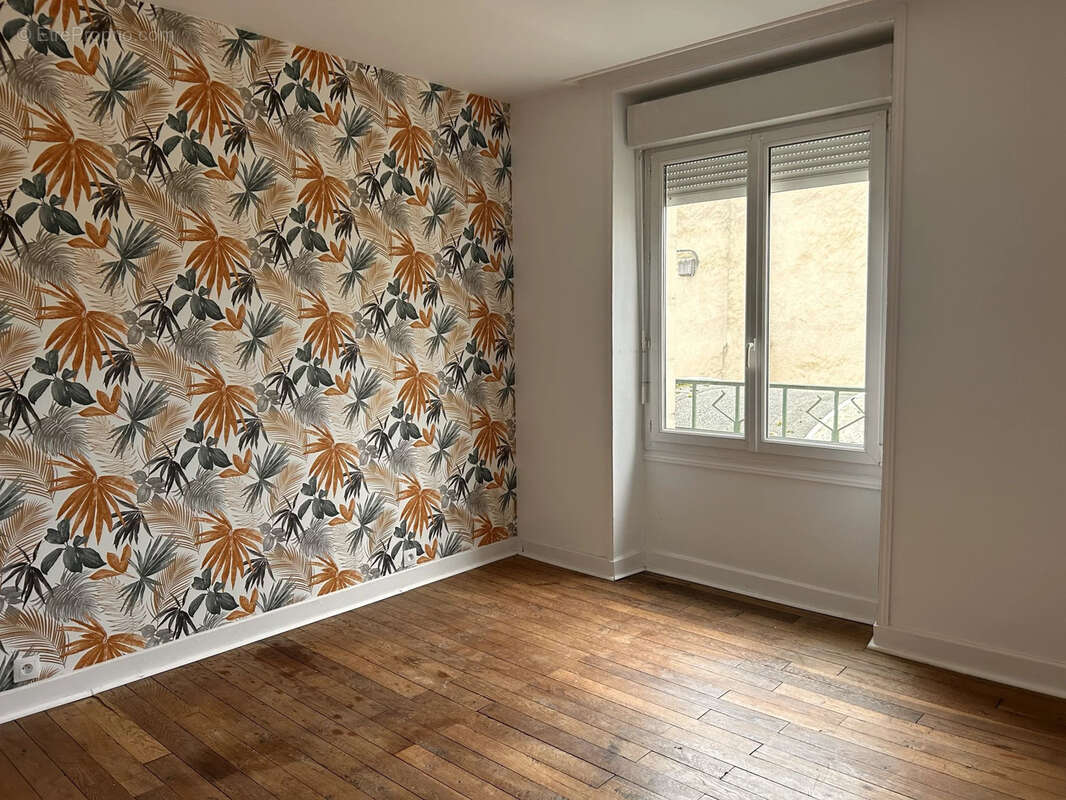 Maison à ARGENTON-SUR-CREUSE