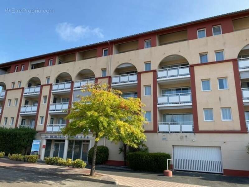 Appartement T2 dans centre ville de dax à côté des cures dans résidence de tourisme classée - photo 20