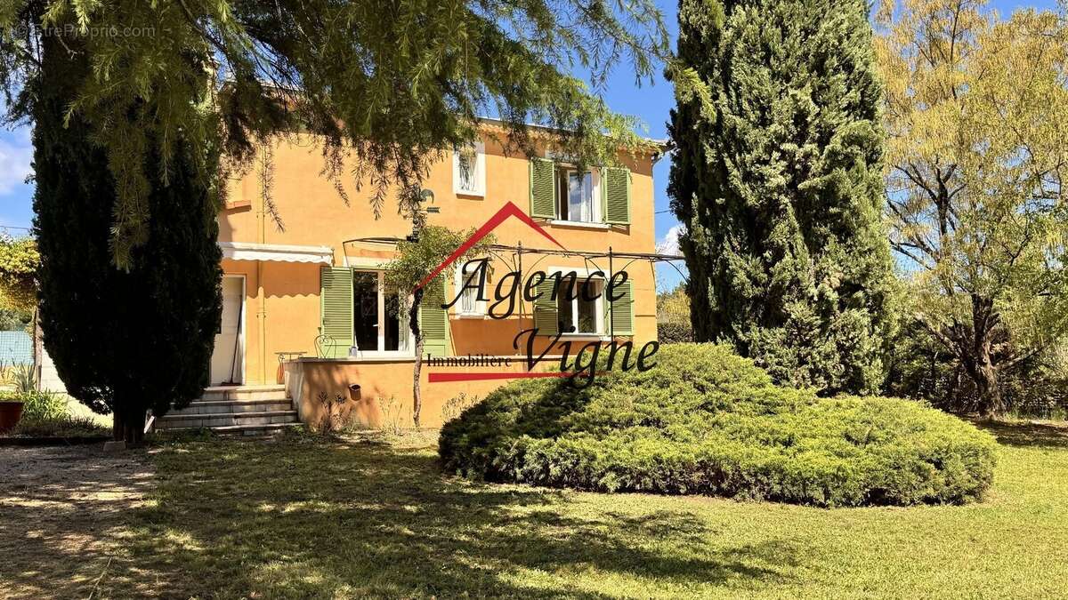 Maison à SAINT-AMBROIX