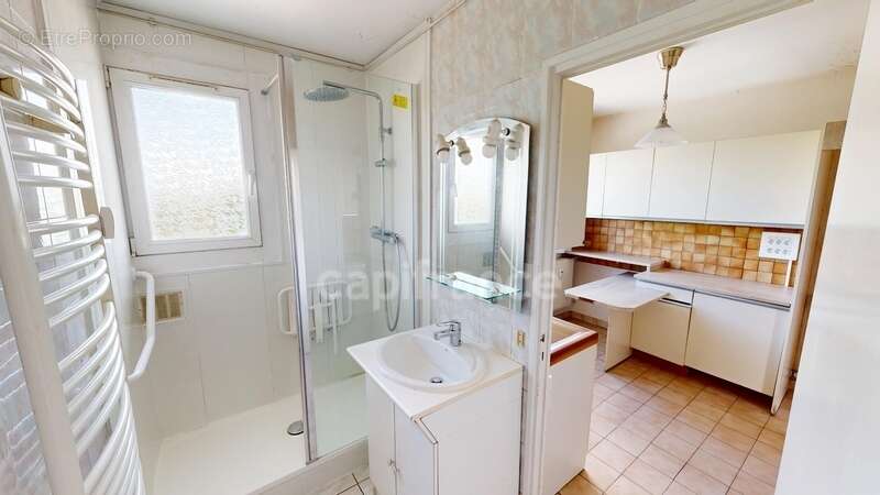 Appartement à RILLIEUX-LA-PAPE