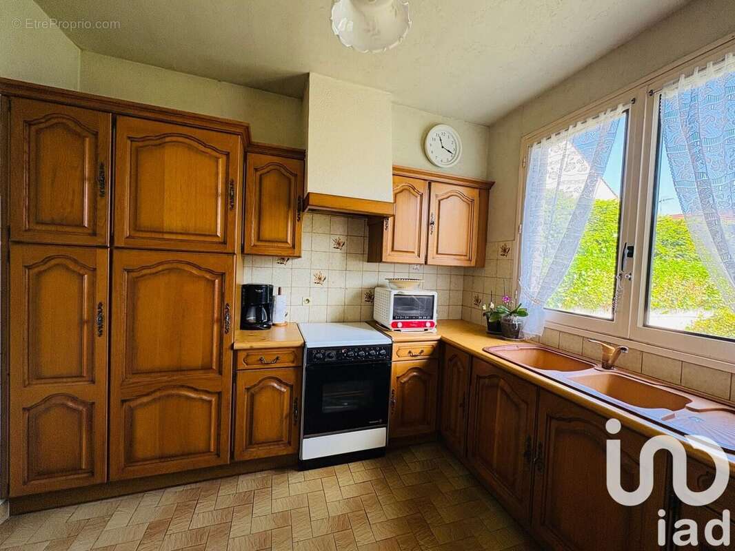 Photo 2 - Maison à LE BLANC-MESNIL