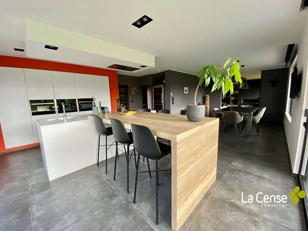 Maison à CAMPHIN-EN-PEVELE