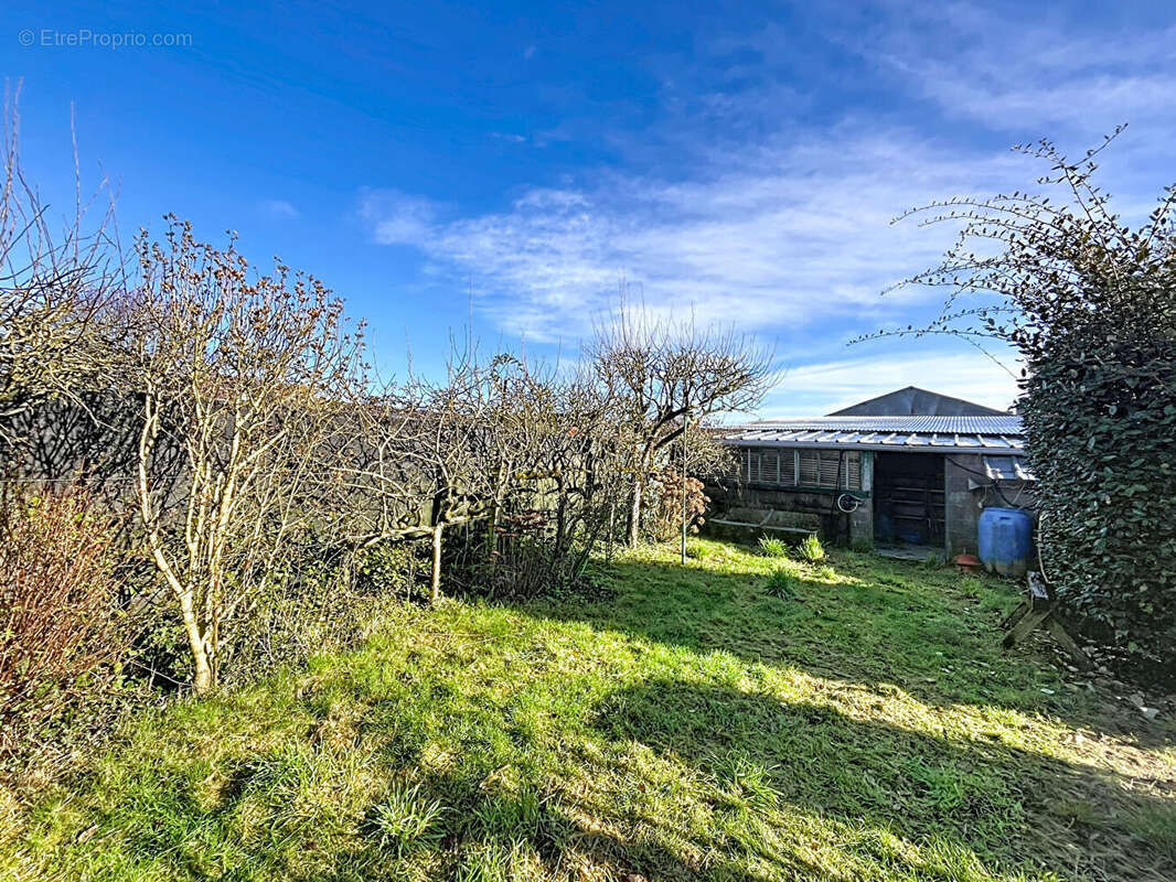 Maison à MINIAC-MORVAN