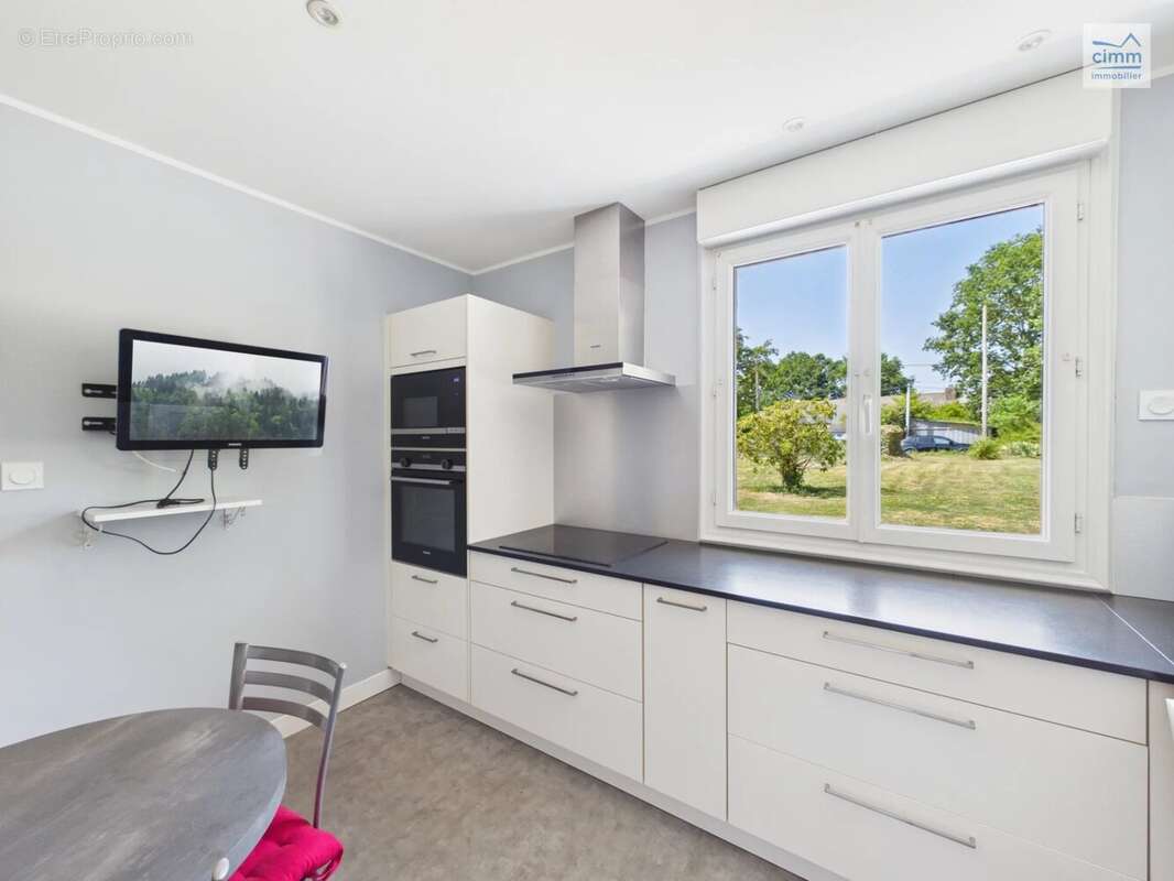 Maison de 67 m² sur un terrain de 20 650 m² - photo 4