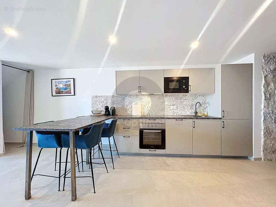 Appartement à MENTON