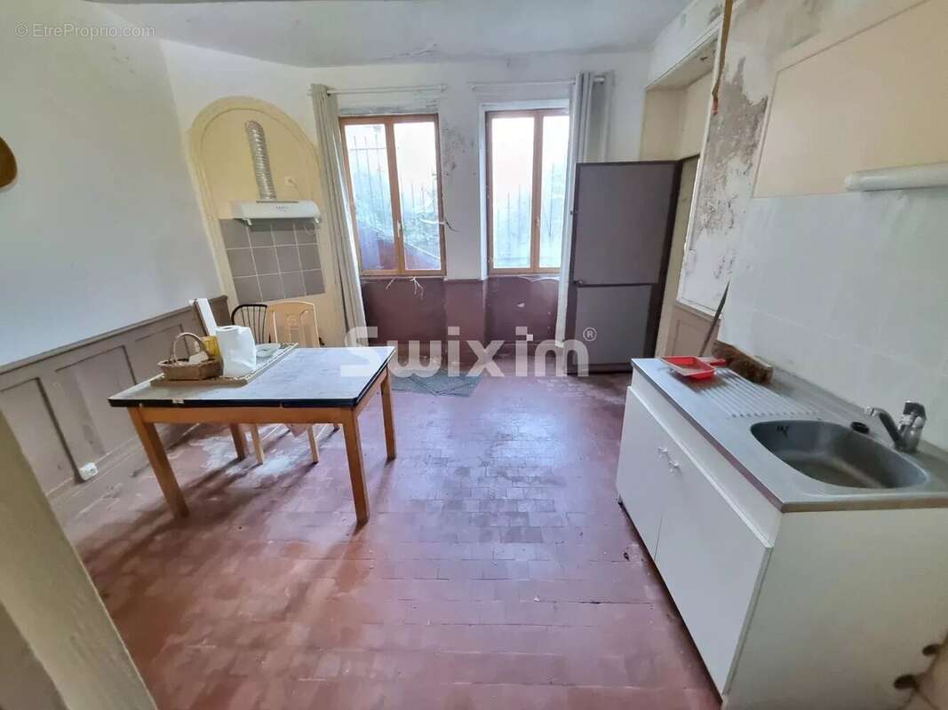 Appartement à VARZY