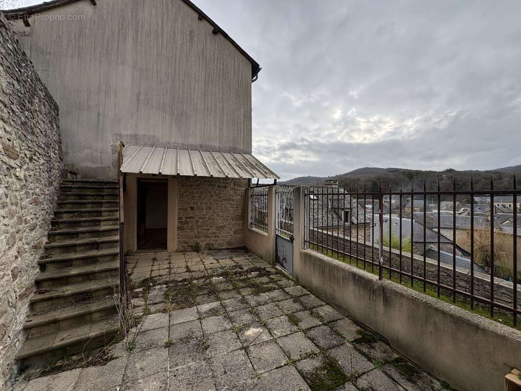 Maison à BERTHOLENE