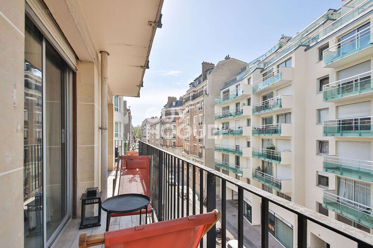 Appartement à PARIS-15E
