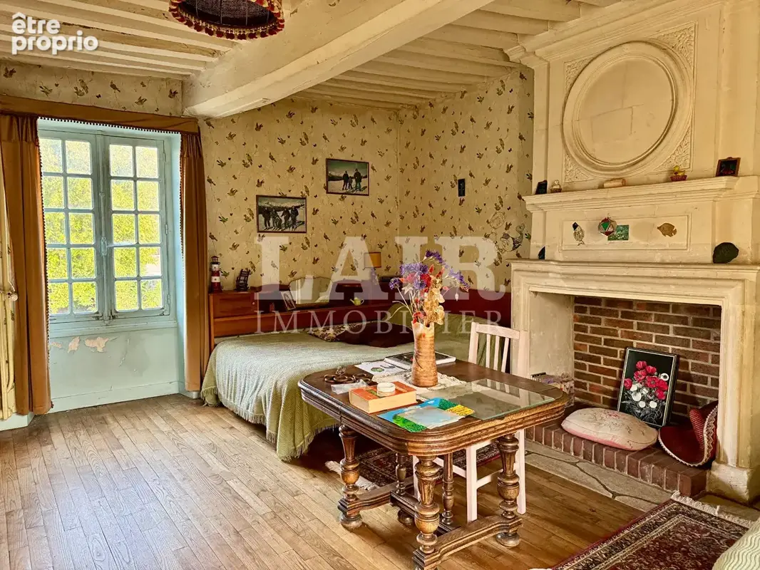 Maison en pierre  avec tour du XVIII -ème siècle - photo 8