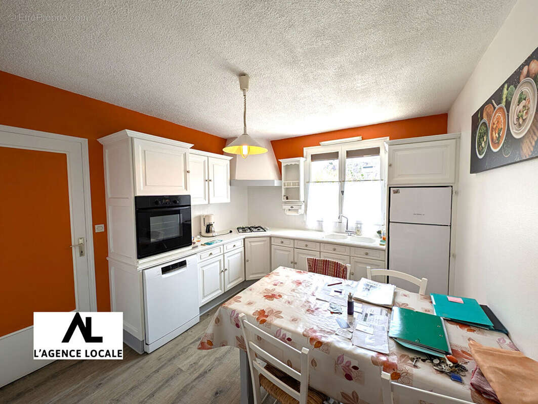 Maison à LES PONTS-DE-CE