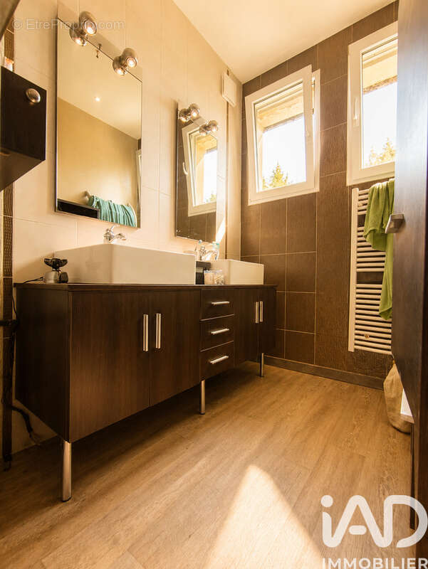Maison 157 m² à Saint-Romain-De-Colbosc  - photo 6
