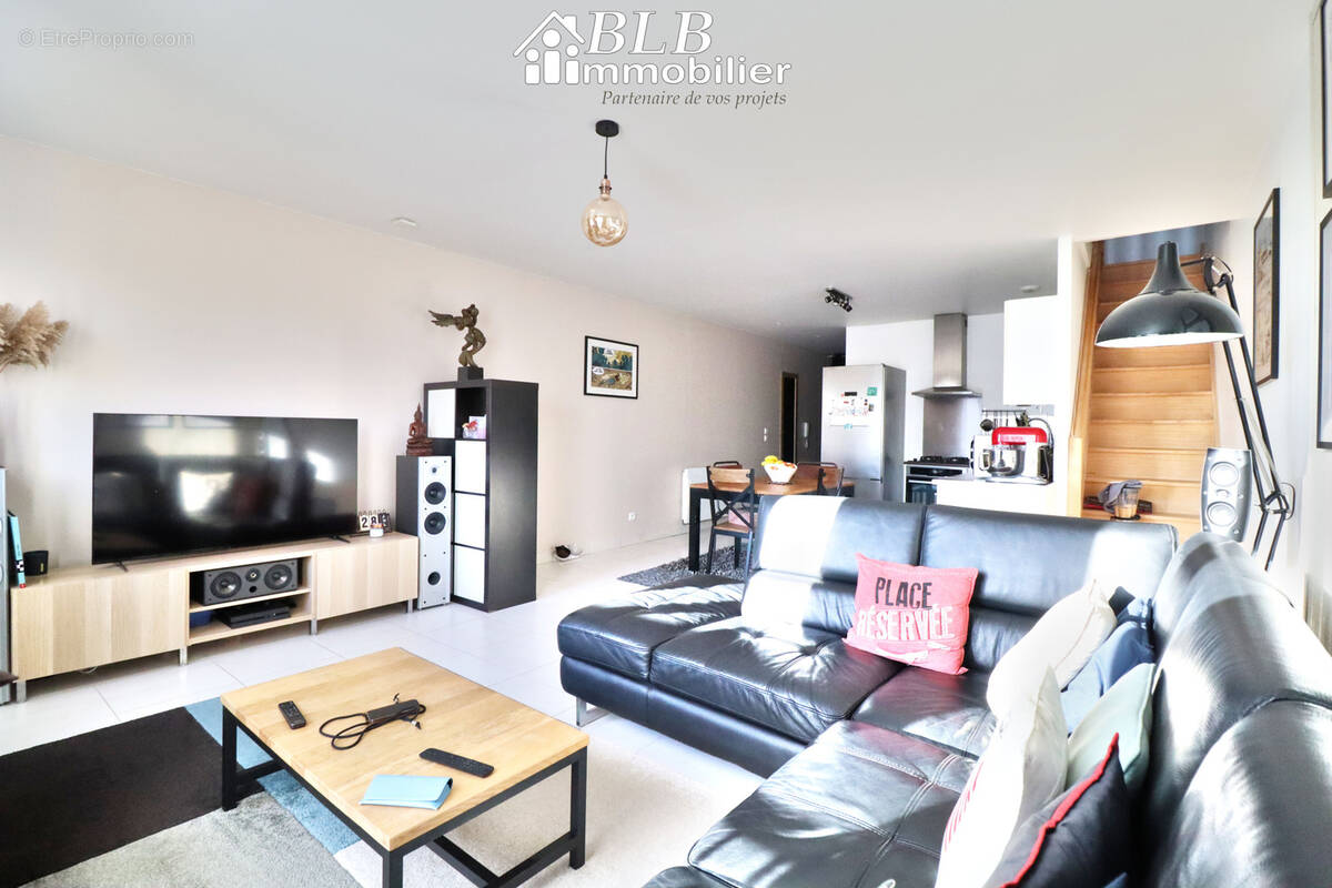 Appartement à LE PERRAY-EN-YVELINES