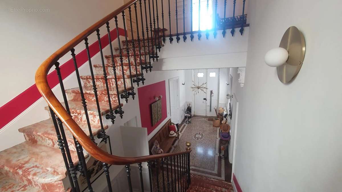 Maison à LEZIGNAN-CORBIERES