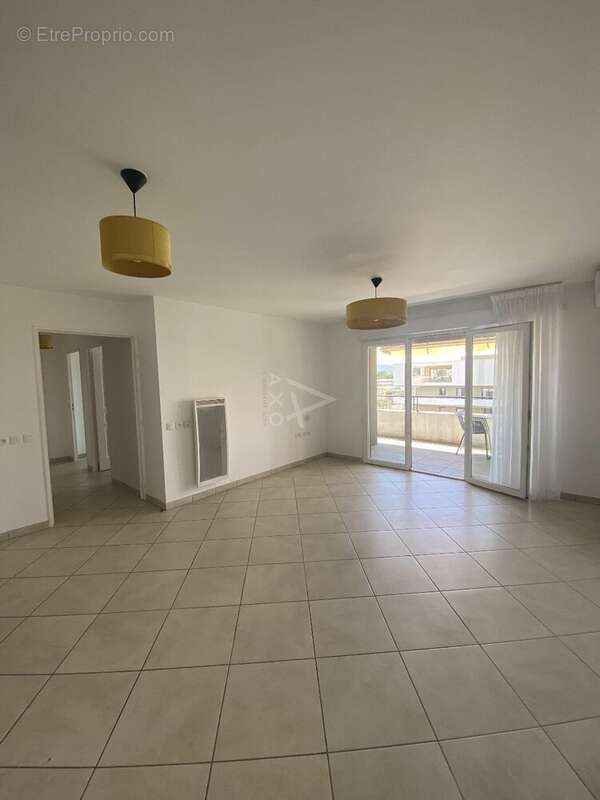 Appartement à FREJUS