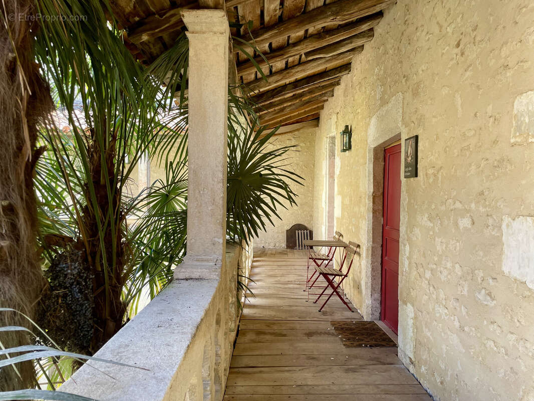 Maison à LA ROCHEFOUCAULD