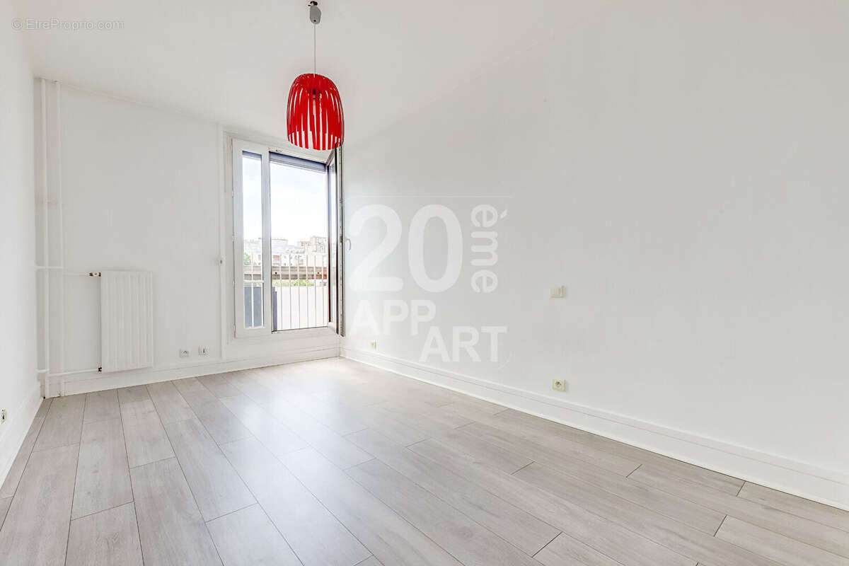 Appartement à PARIS-19E