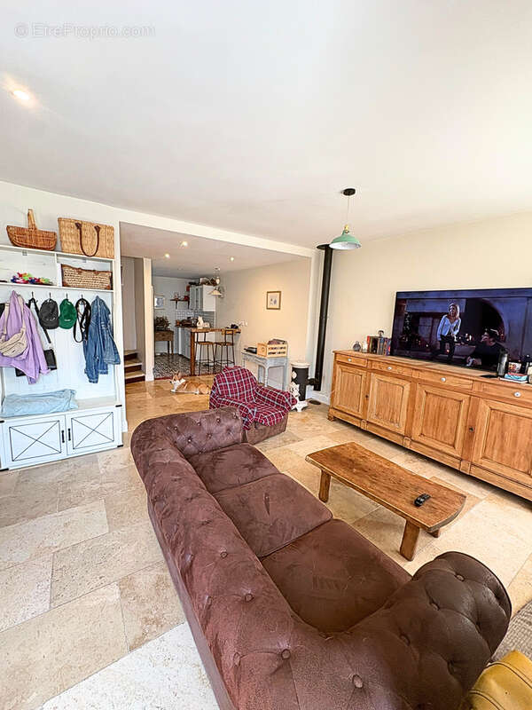 AUCH Haute Ville   Maison de rue rénovée avec terrasse - photo 2