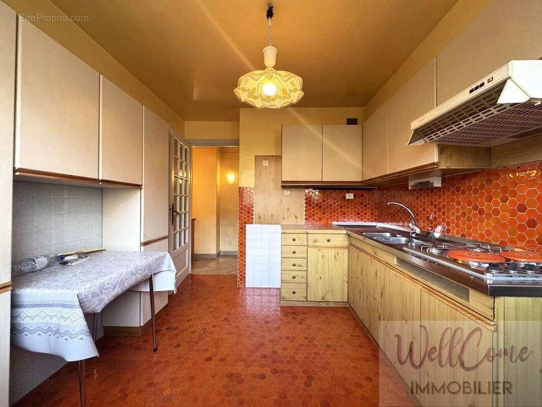 Appartement à AIX-LES-BAINS