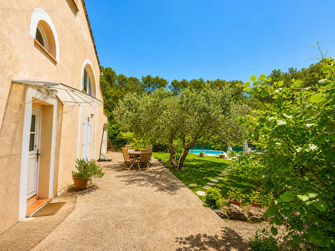 Maison à PIGNANS