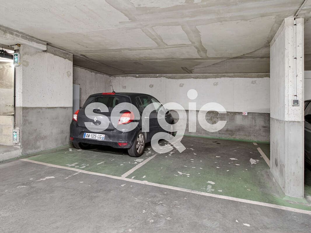 Appartement à LES LILAS