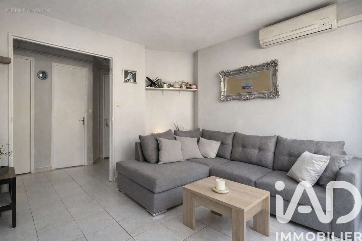 Photo 3 - Appartement à MARSEILLE-4E