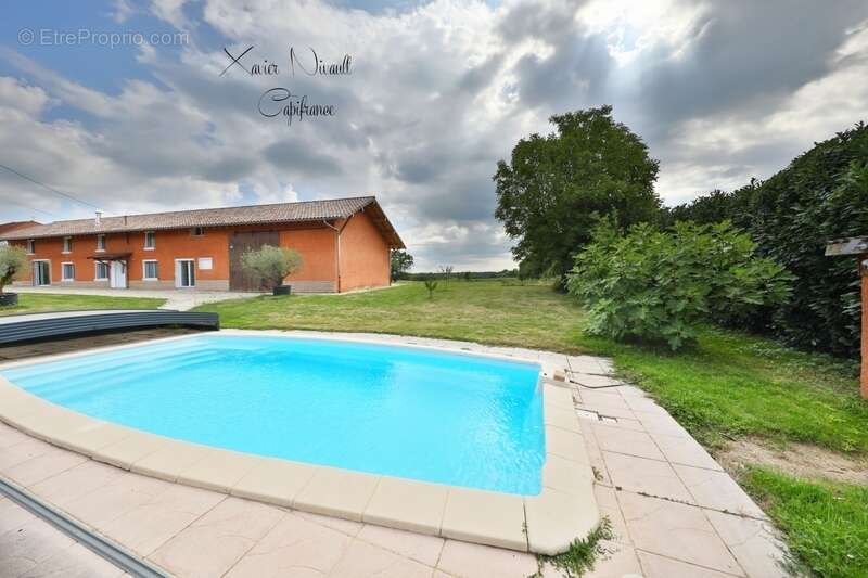 Maison à MONTREVEL-EN-BRESSE