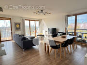 Appartement à L'ILE-SAINT-DENIS