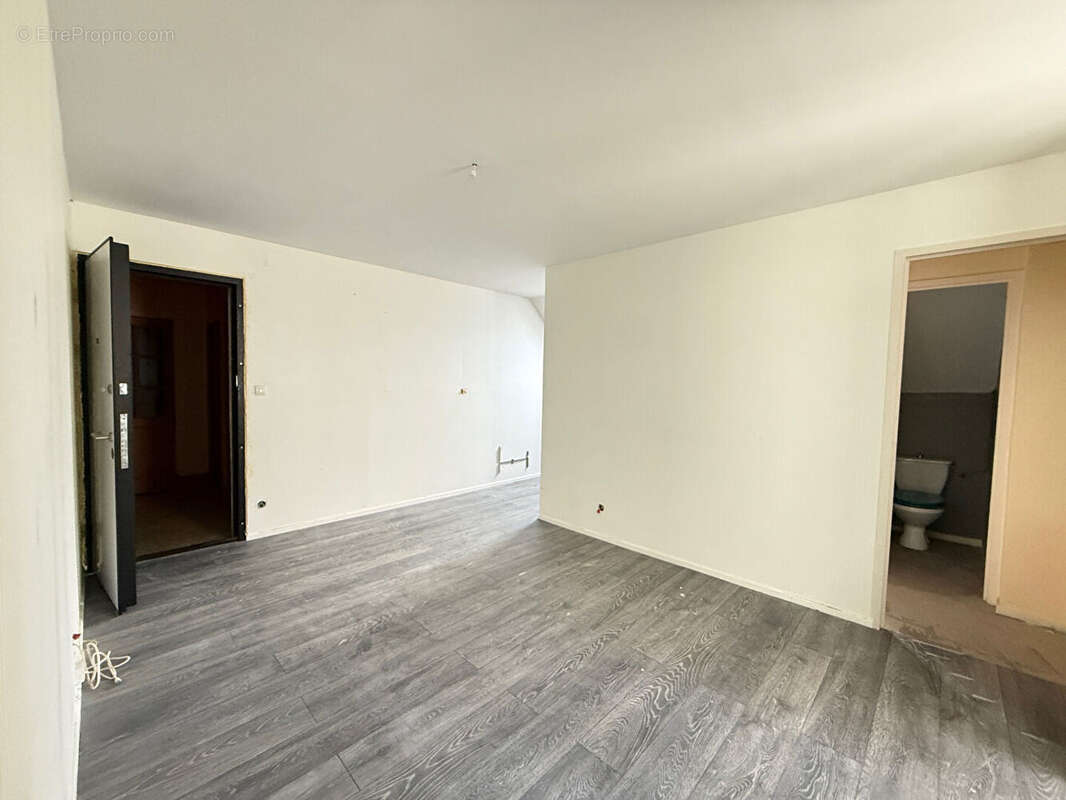 Appartement à LONS-LE-SAUNIER