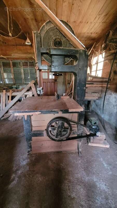 Ancienne ferme à rénover avec dépendances et terrain  - Fay sur Lignon - photo 20