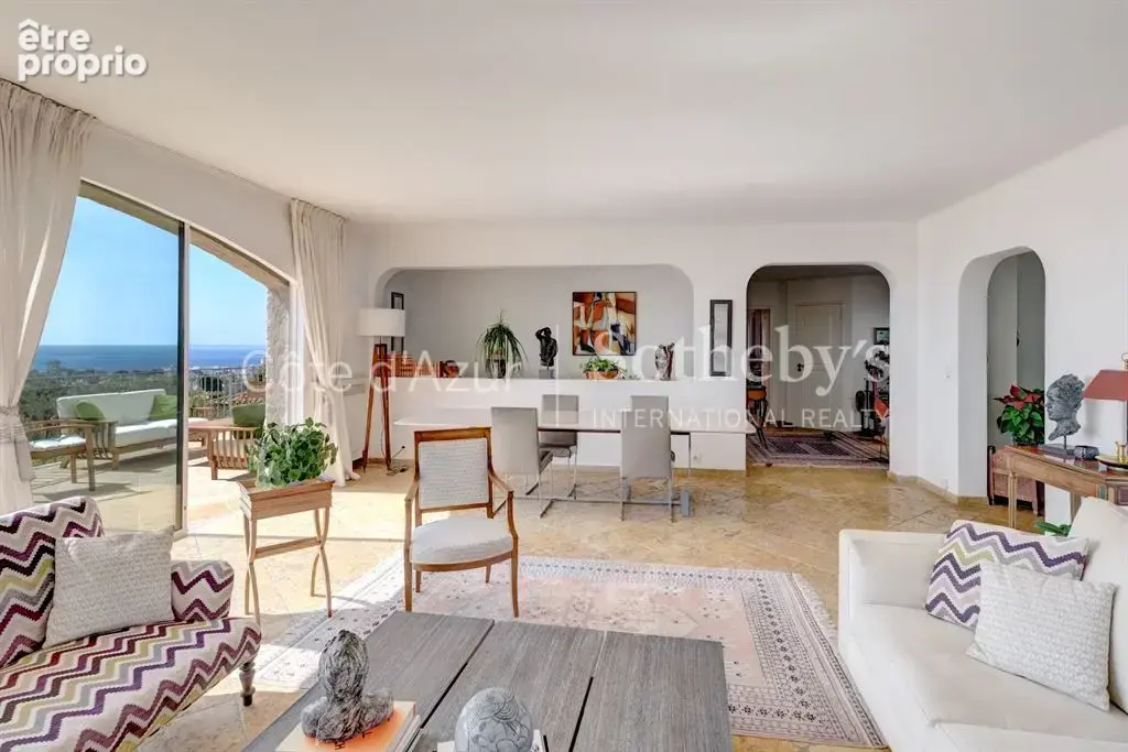 Golfe Juan, villa provençale contemporaine avec piscine et vue mer panoramique - photo 6