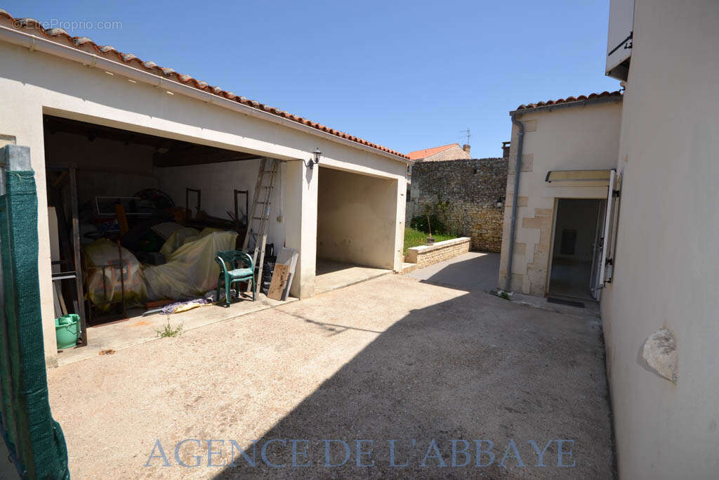 Pont l abbé d'arnoult centre ville maison 134 m2 3 chambres double garage - photo 11