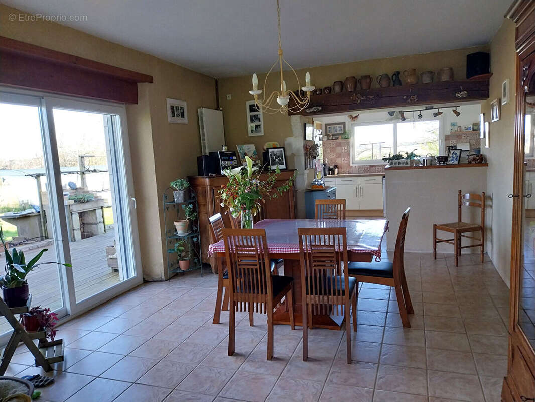 Maison à SAINT-AIGNY