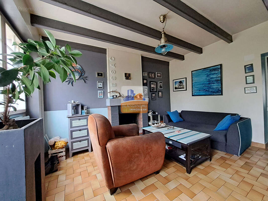 Maison à LA MONTAGNE