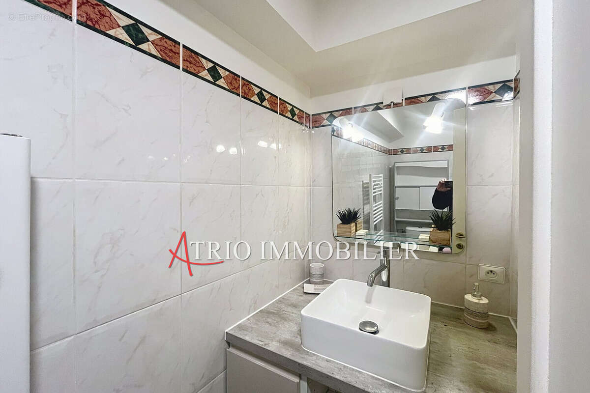 Appartement à CAGNES-SUR-MER