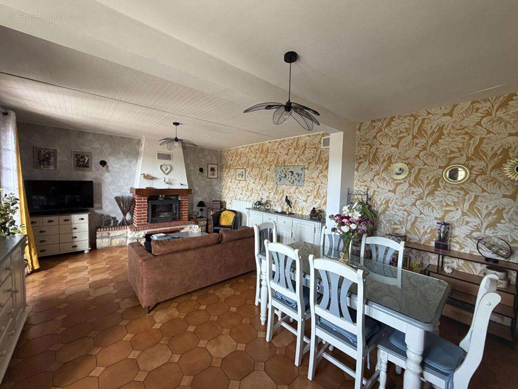 Belle maison sur sous sol à Balleray - photo 8