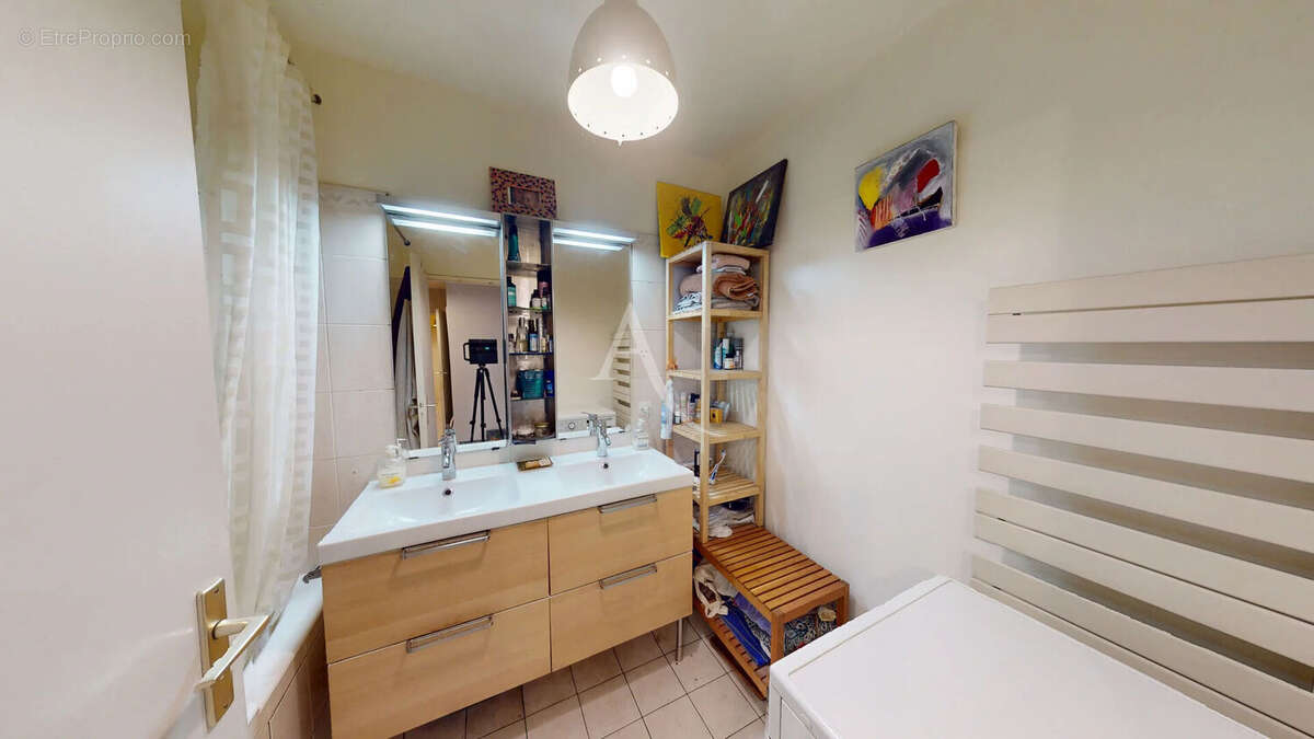 Appartement à CHAVILLE